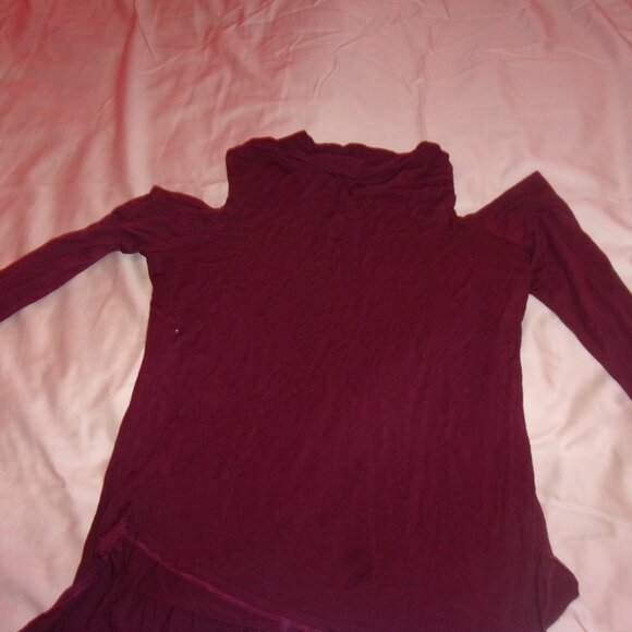 Sweater - Picture 2 of 3